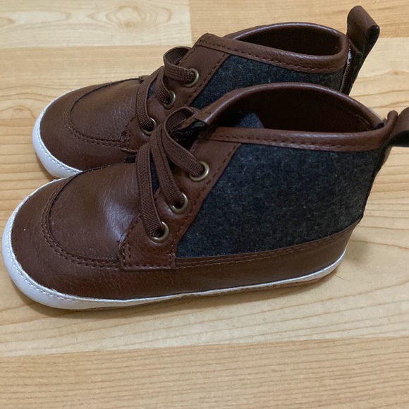 New walker boy shoes. - Picture 2 of 5